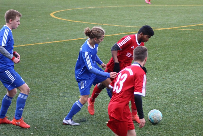 Mit der Mannschaft von der SG Arenshausen wartete am Sonntag auf die Wacker-Mannschaft ein Gegner, der im bisherigen Saisonverlauf mit 4 Siegen und nur 2 Niederlagen &uuml;berraschend stark aufgetreten war.