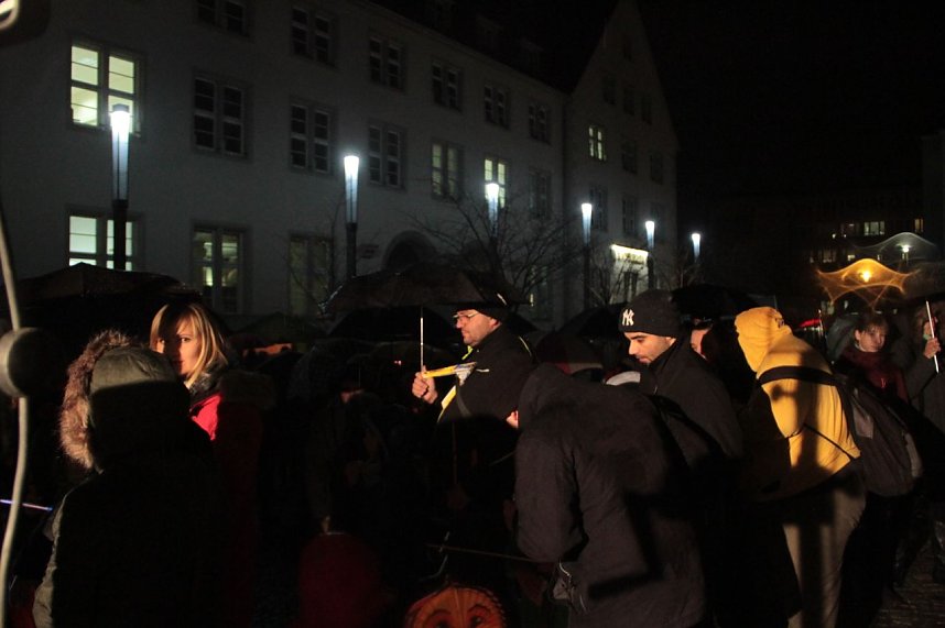 Martini 2016 - Brezeln, Feuerwerk und Schattenspiel