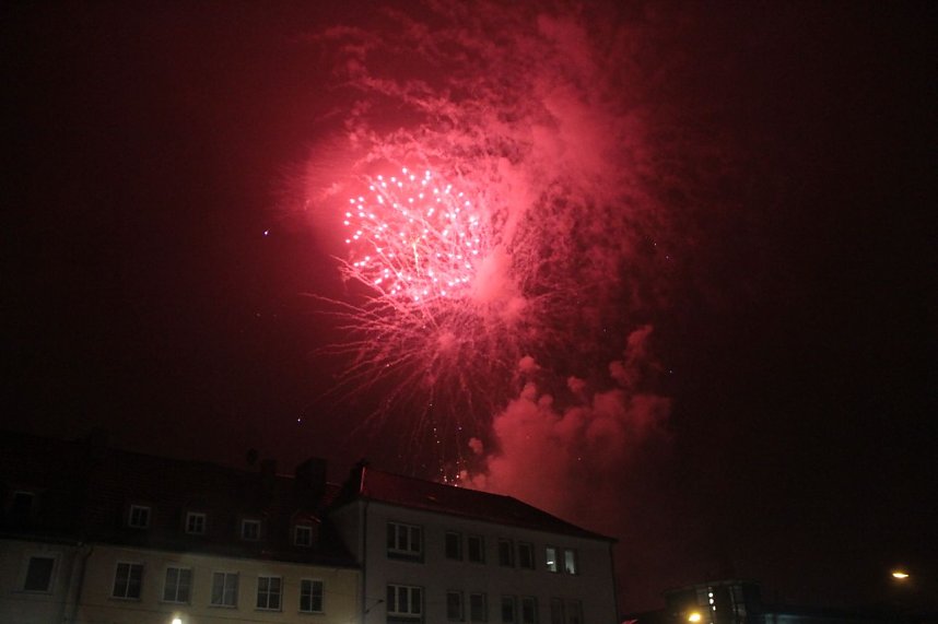 Martini 2016 - Brezeln, Feuerwerk und Schattenspiel