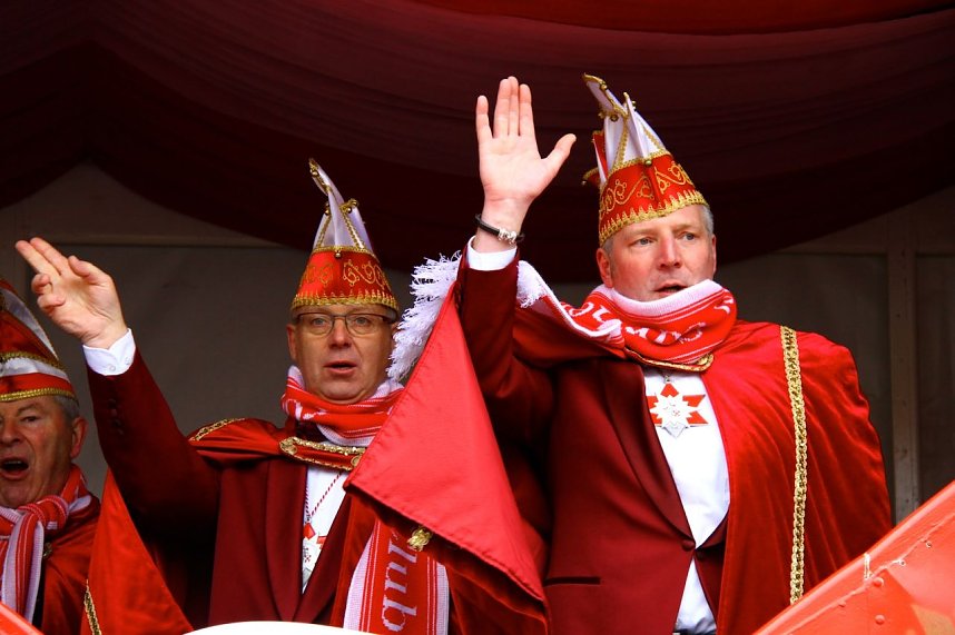 Schl&uuml;ssel&uuml;bergabe in Bleicherode