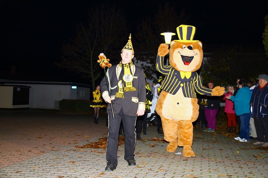 Schl&uuml;ssel&uuml;bergabe in Sollstedt