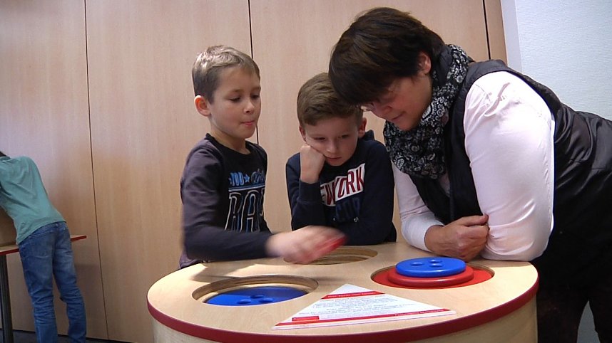 Faszination Mathematik - neue Ausstellung in der Kreissparkasse Nordhausen