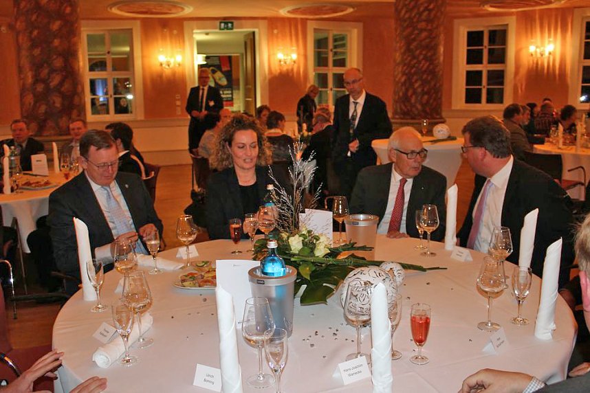 WAGO-Stiftung w&uuml;rdigt hervorragende Pr&uuml;fungsergebnisse