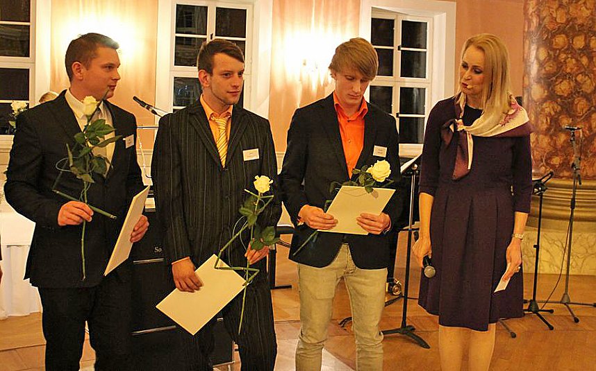 WAGO-Stiftung w&uuml;rdigt hervorragende Pr&uuml;fungsergebnisse