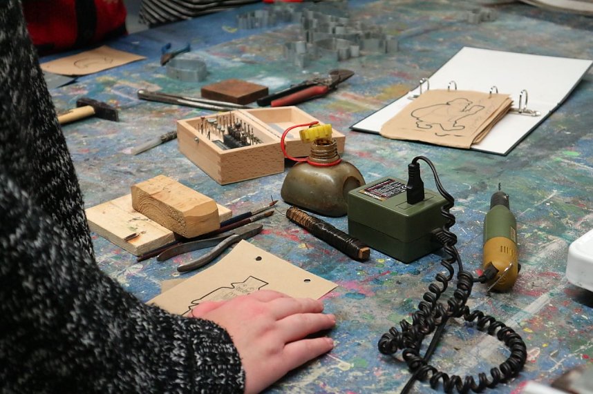 Bastelabend in der Jugendkunstschule