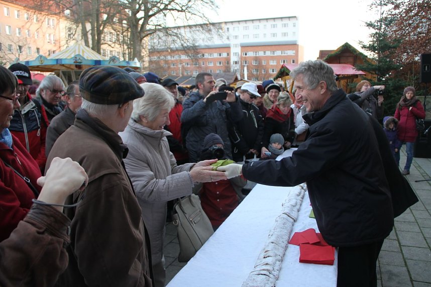 Weihnachtsmarkt am Nordh&auml;user Theater er&ouml;ffnet