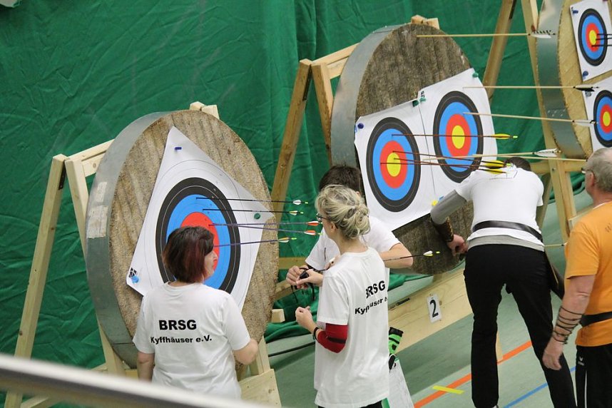 7. Adventsturnier im Bogenschie&szlig;en gut besetzt