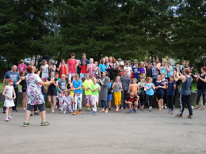 "Ein Zelt f&uuml;r Nordhausen" und "Ritter Rost feiert Geburtstag" wurden f&uuml;r den "Kulturriesen" ausgezeichnet