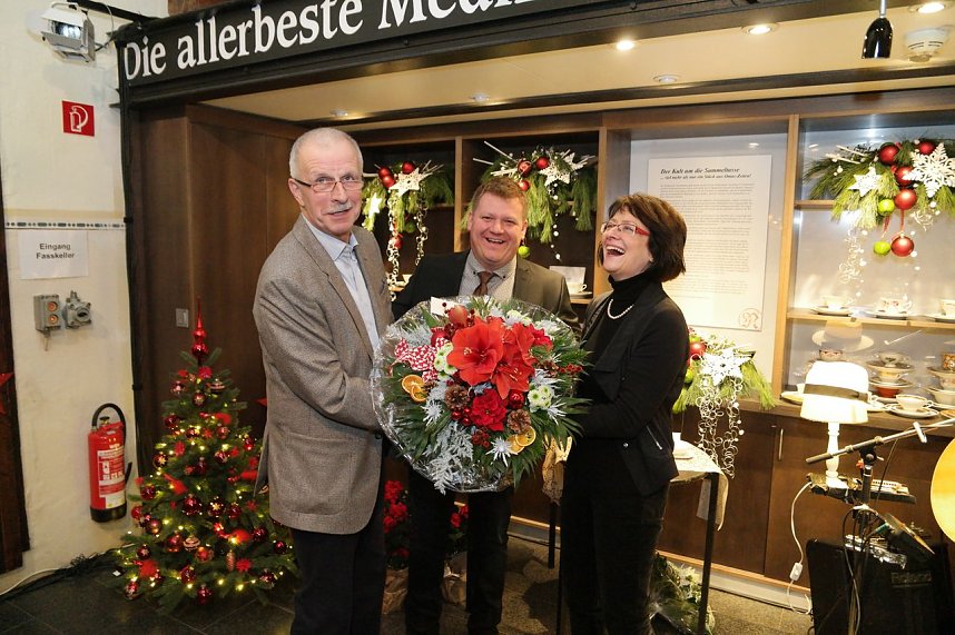 Ausstellung er&ouml;ffnet: Dank an Marion Baumert