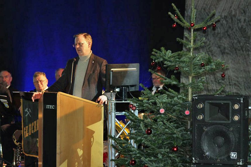 Ministerpr&auml;sident bekam Schl&auml;ge