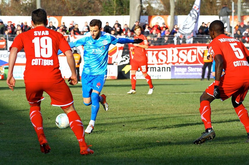 Wacker Nordhausen und Energie Cottbus trennen sich torlos.