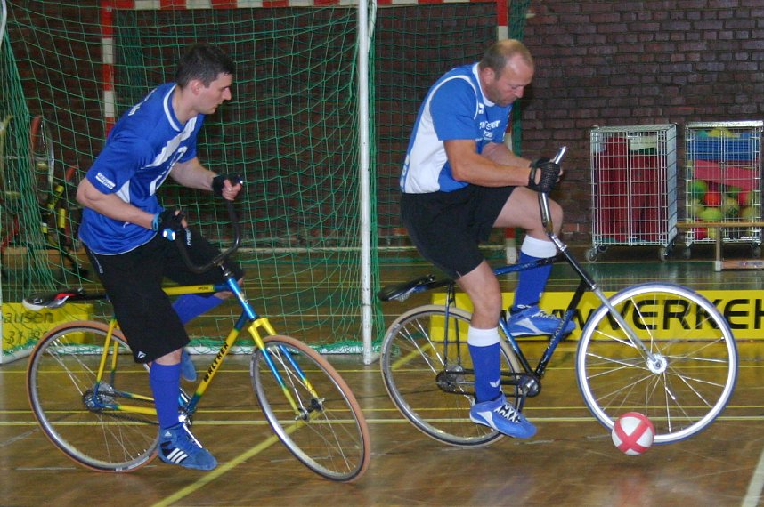 Nordhausen verteilte Geschenke und Ilfeld errang den ersten Sieg - 2. Spieltag in der Radball Oberliga