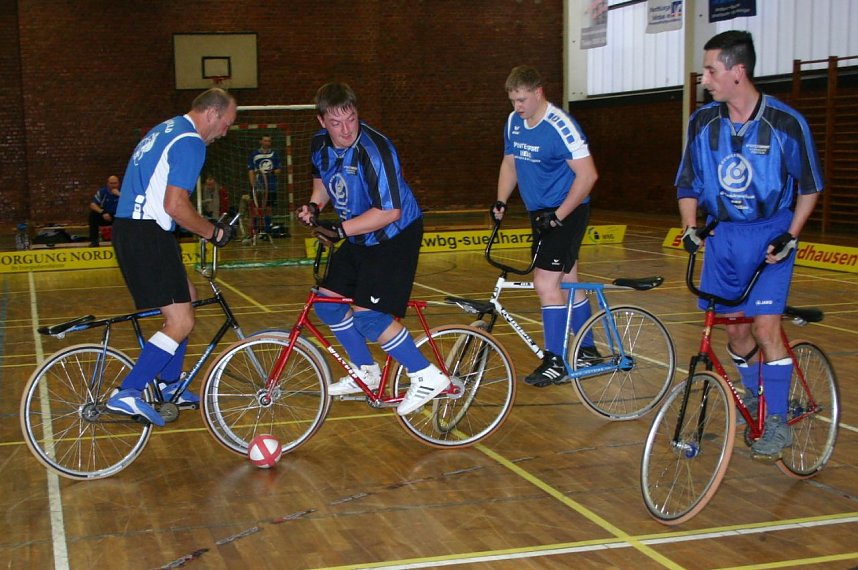 Nordhausen verteilte Geschenke und Ilfeld errang den ersten Sieg - 2. Spieltag in der Radball Oberliga