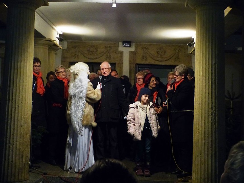 Riesenadventskalender am Nordh&auml;user Theater
