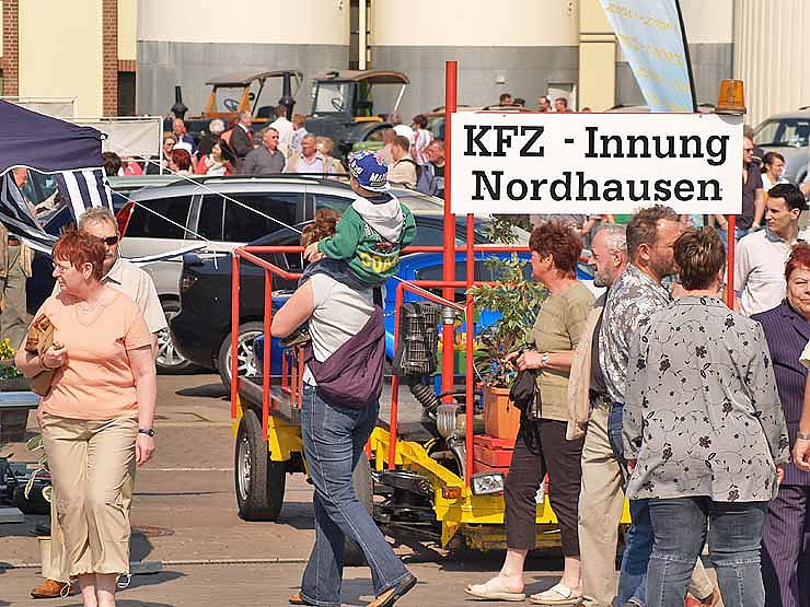 Autofr&uuml;hling 2006