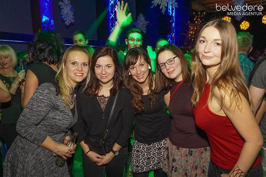 Party im Jugendclubhaus in Nordhausen - der Samstag