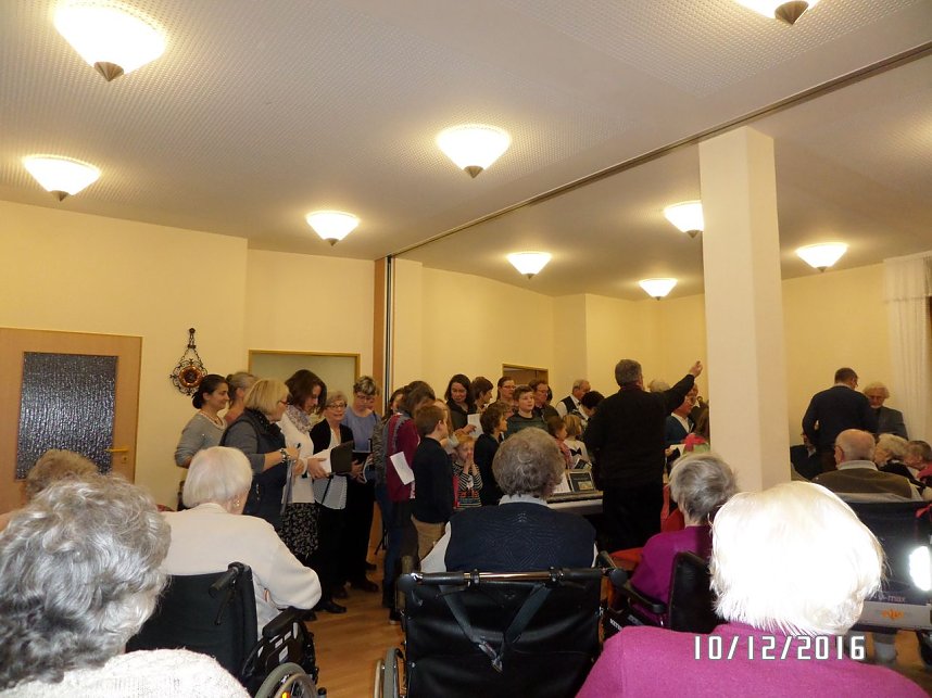 Besinnliches im Caritas-Pflegezentrum