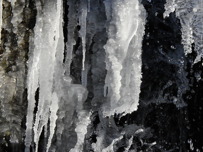 K&ouml;nigsh&uuml;tter Wasserfall zu Eis erstarrt