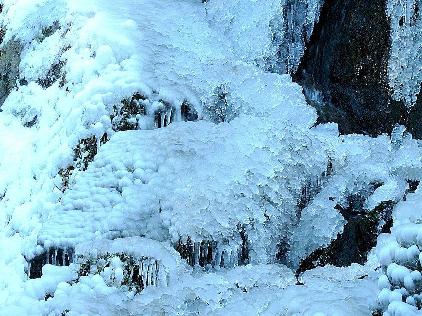 K&ouml;nigsh&uuml;tter Wasserfall zu Eis erstarrt