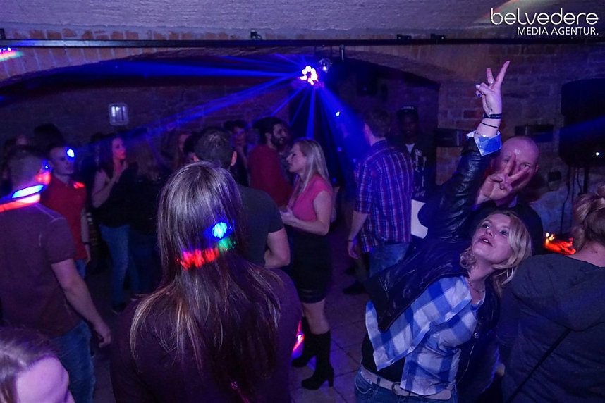 Party im Jugendclubhaus in Nordhausen - der Samstag