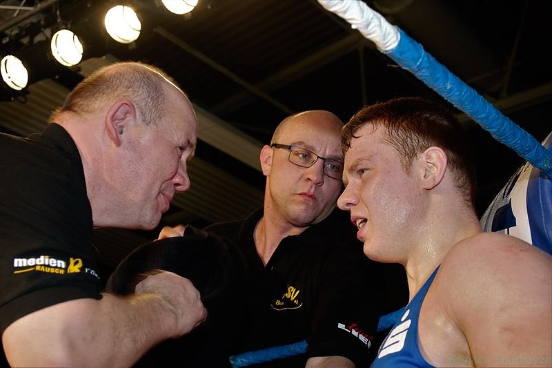 Furiose Boxnacht des NSV