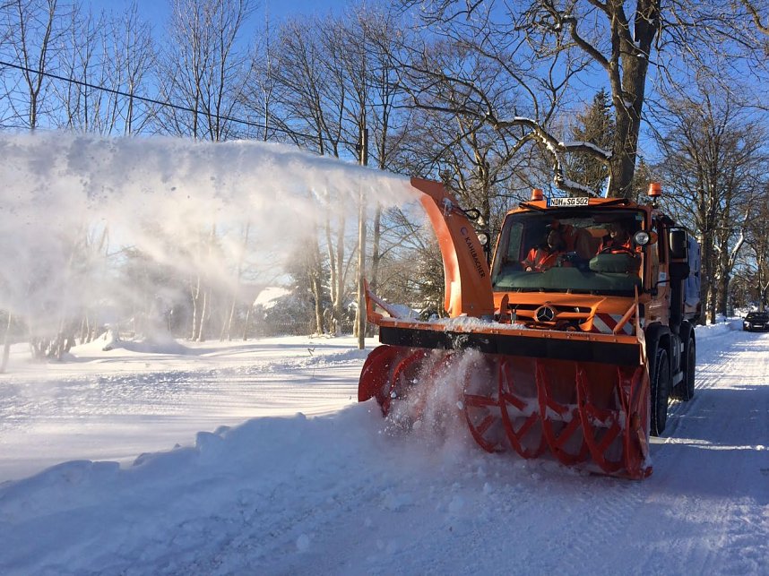 Schneefr&auml;se im Einsatz
