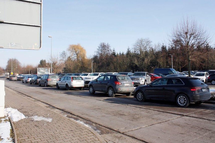 Staudenmayers Schulranzentag im Autohaus Peter