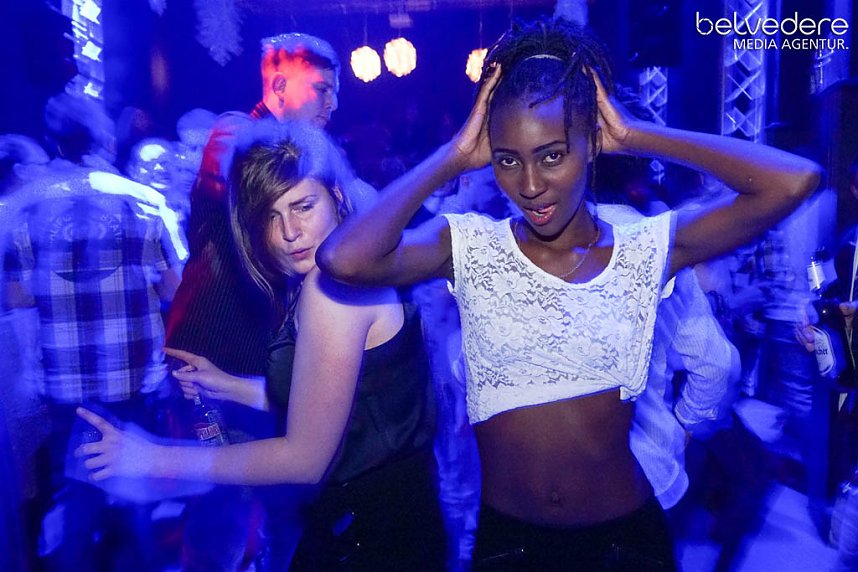 Party im Jugendclubhaus in Nordhausen - der Samstag