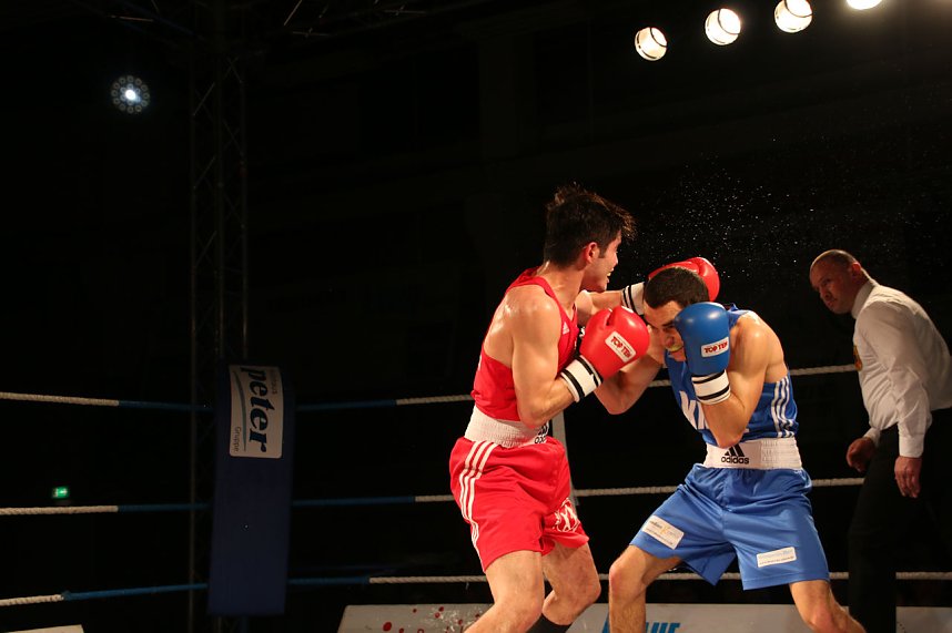 Grandiose Boxnacht in Nordhausen