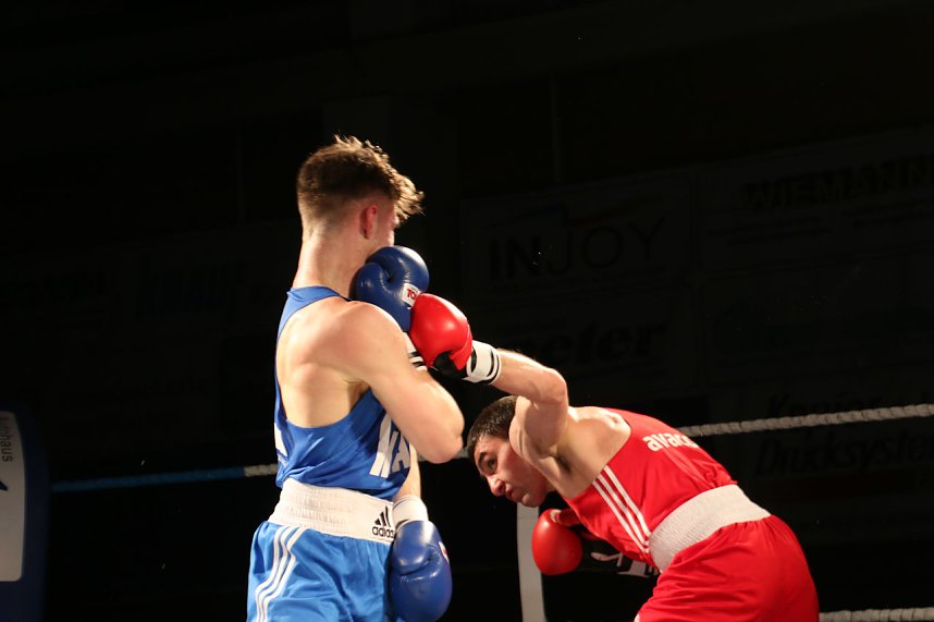 Grandiose Boxnacht in Nordhausen