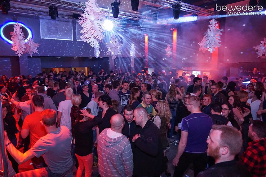 Party im Jugendclubhaus in Nordhausen - der Samstag