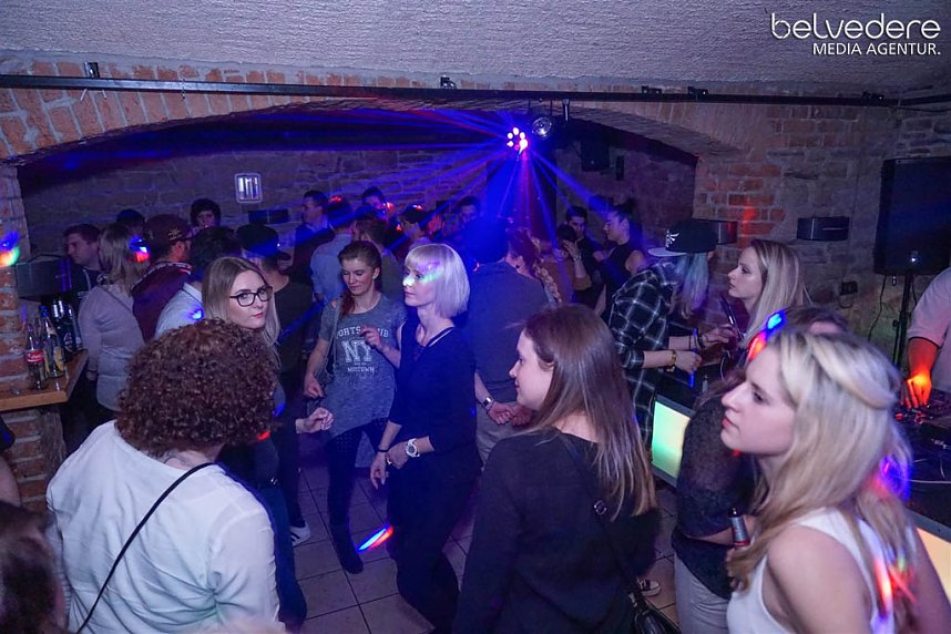 Party im Jugendclubhaus in Nordhausen - der Samstag