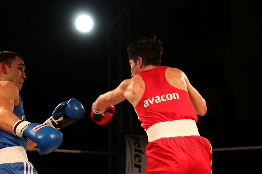 Nordh&auml;user Boxer bezwingen Hannoveraner