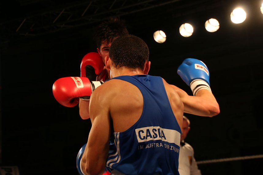 Nordh&auml;user Boxer bezwingen Hannoveraner