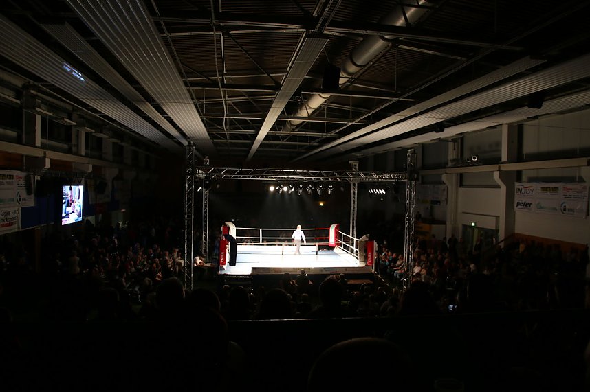 Nordh&auml;user Boxer bezwingen Hannoveraner