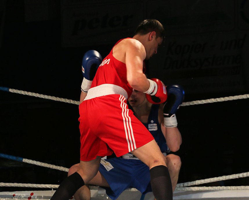 Nordh&auml;user Boxer bezwingen Hannoveraner