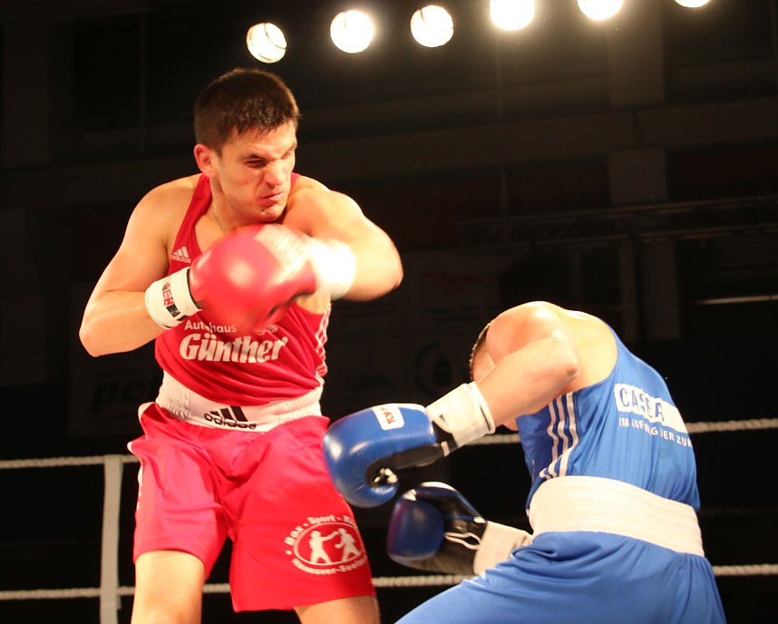 Nordh&auml;user Boxer bezwingen Hannoveraner