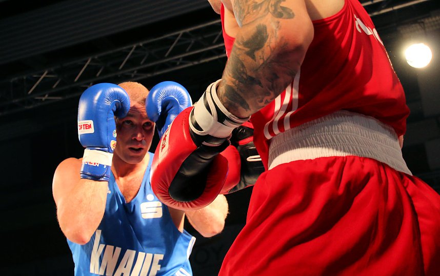 Nordh&auml;user Boxer bezwingen Hannoveraner