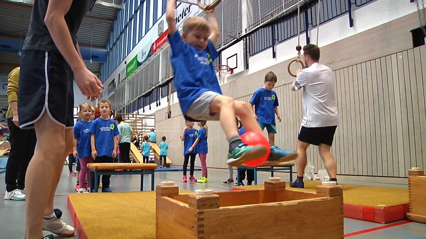Kindergartensporttag in der Wiedigsburghalle