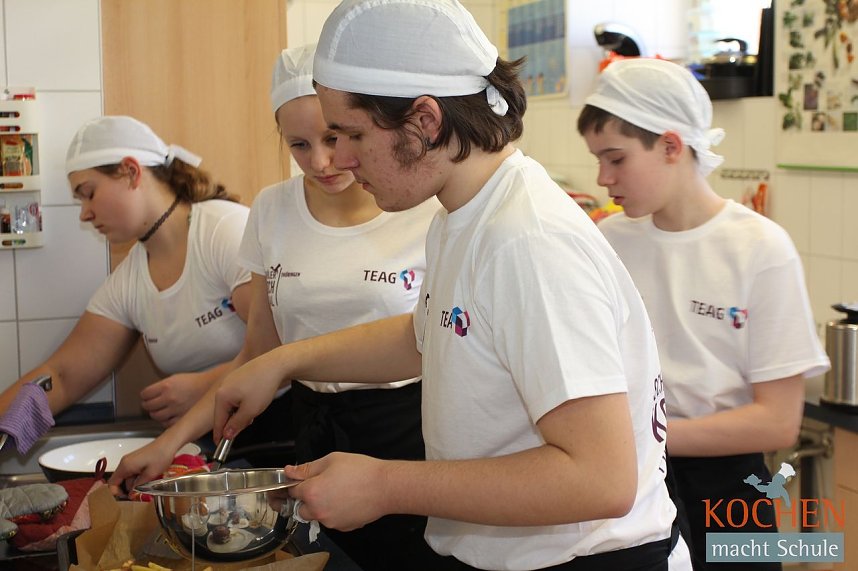 Schwerstarbeit f&uuml;r die "Faboulus-Head-Chefs"