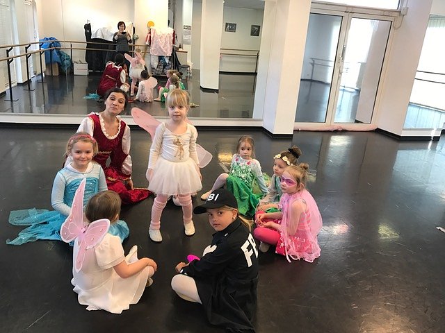 Fasching im Tanzstudio Radeva