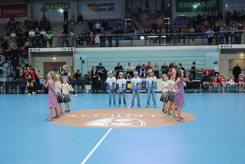 Karnevalsparty bei den Regenbogenkindern