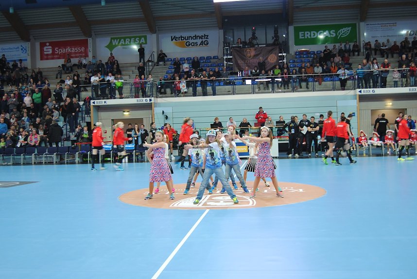 Karnevalsparty bei den Regenbogenkindern