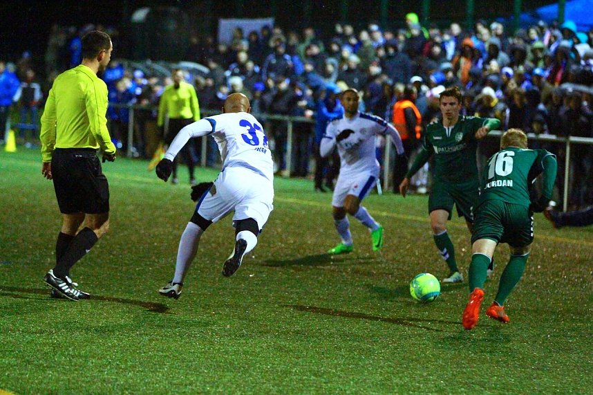 Wacker gewinnt gegen Sch&ouml;nberg