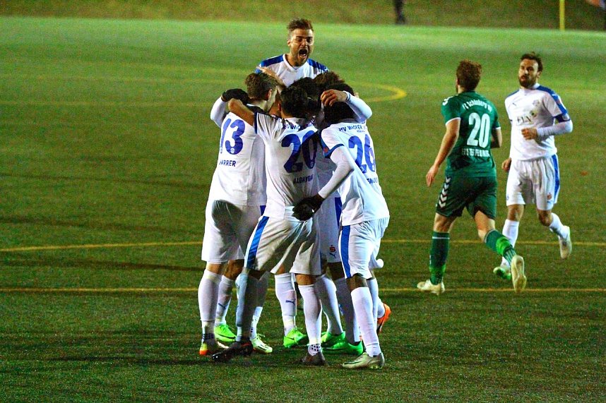 Wacker gewinnt gegen Sch&ouml;nberg