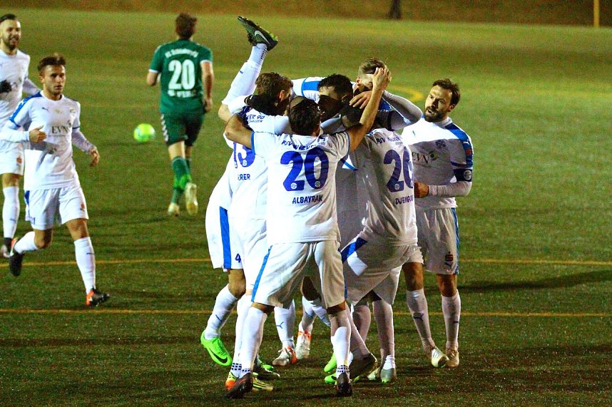 Wacker gewinnt gegen Sch&ouml;nberg