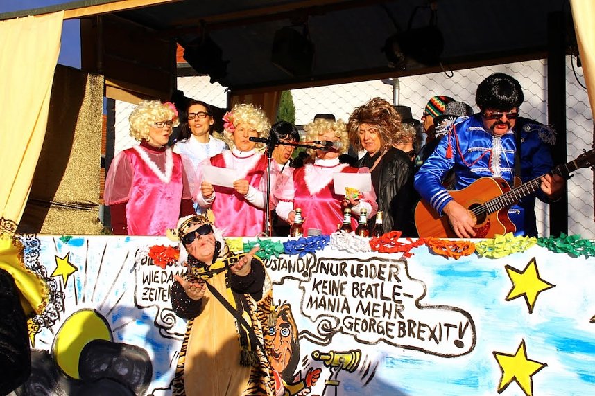 Stra&szlig;enumzug in Breitenworbis