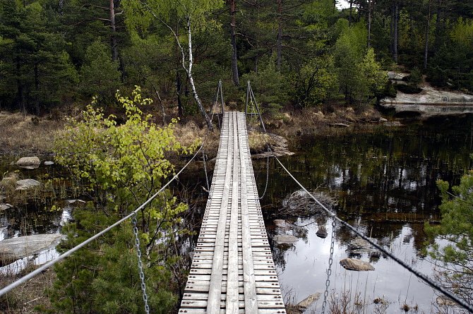 16.05.06: H&auml;ngebr&uuml;cke &uuml;ber den Ramsj&ouml;n