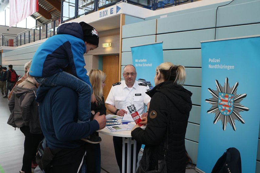 19. Forum Berufsstart in der Wiedigsburghalle Nordhausen