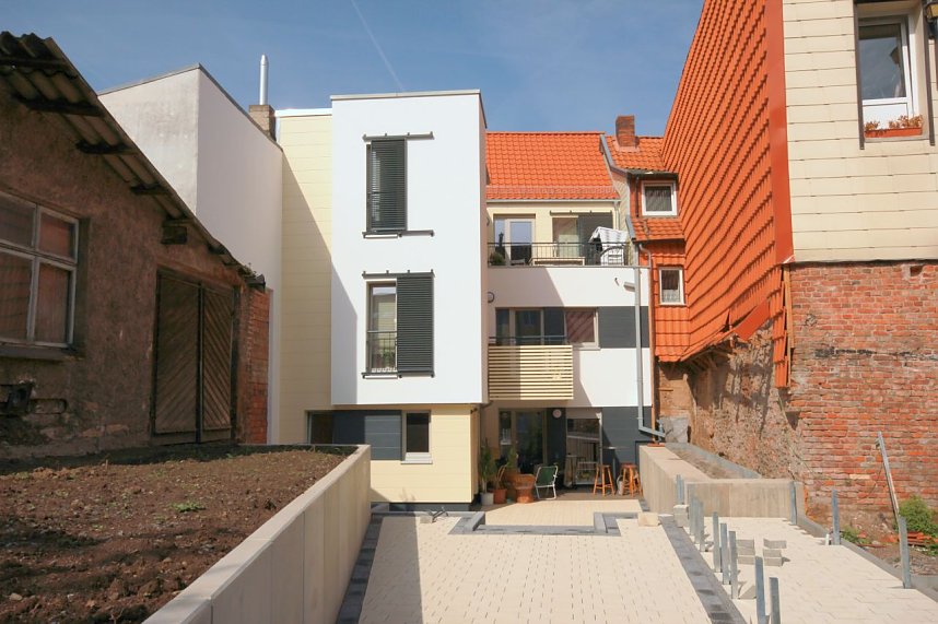 Die Gumpertstra&szlig;e vorher und nachher